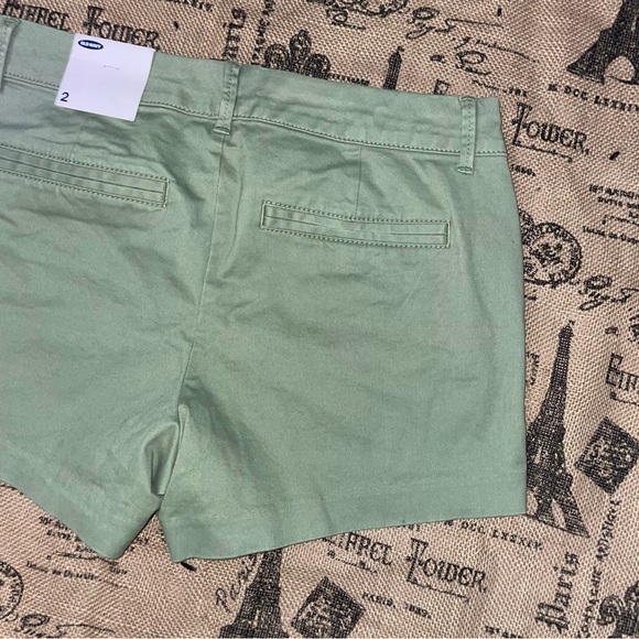 Old Navy NWT! Pixie Olive Green Chino Short Size 2 - Picture 11 of 12